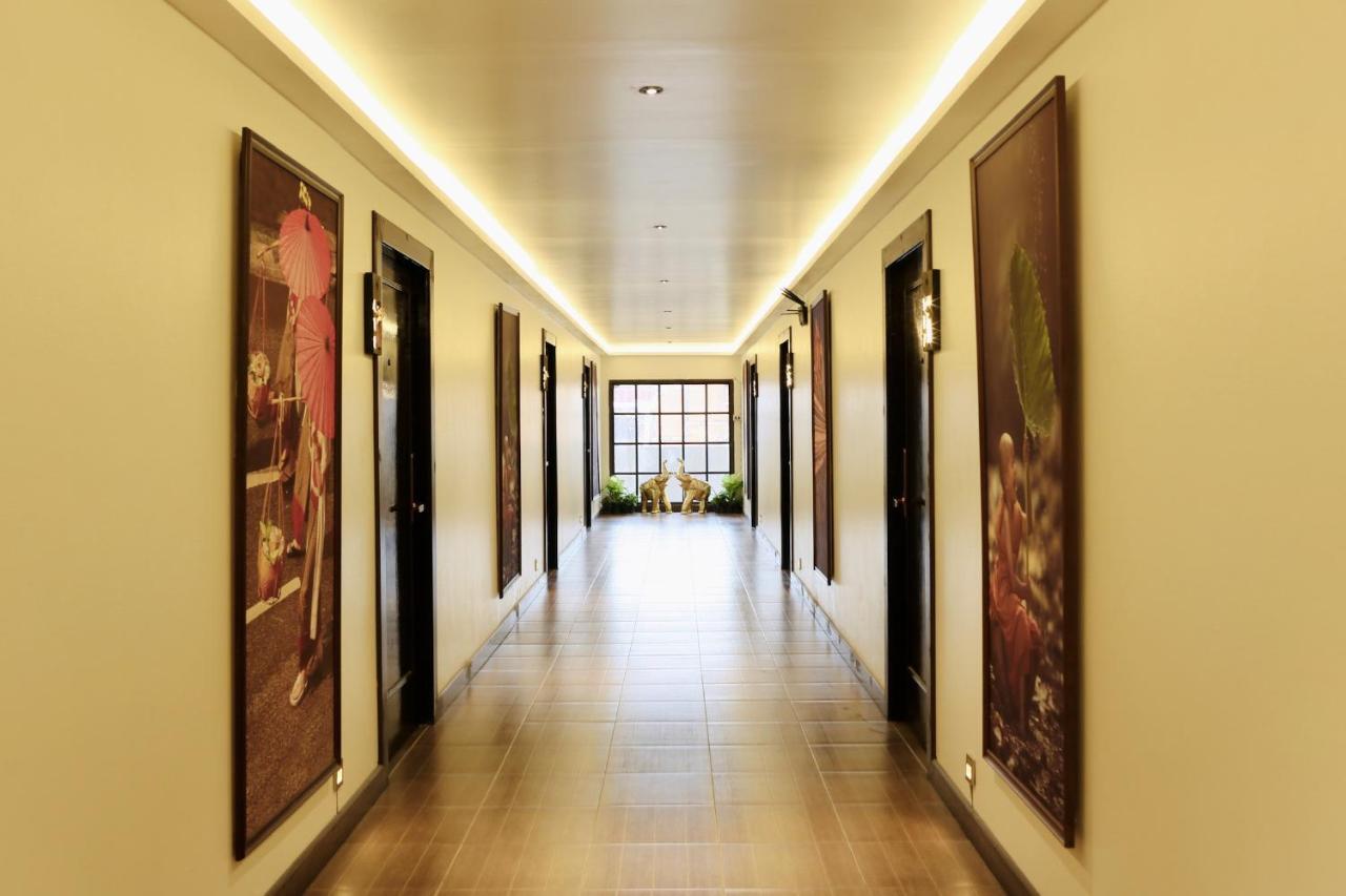 Thapaeplacehotel Chiang Mai Exterior foto